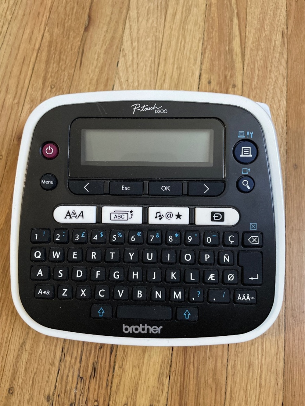 Label maker P-touch D200
